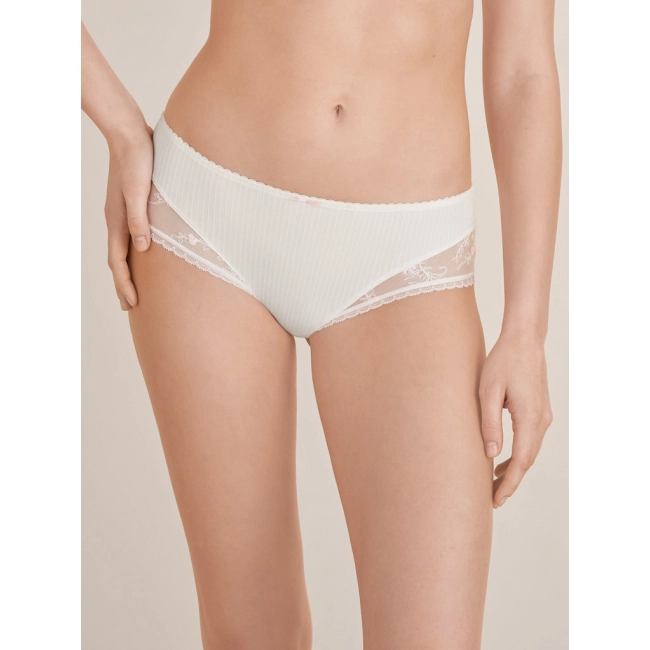 Conturelle 814840 Vollschlüpfer Shorts in Creme vorne