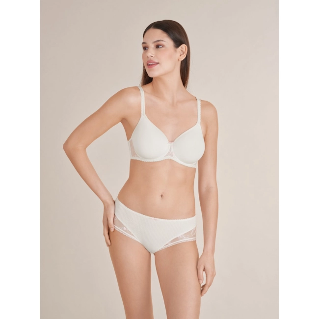 Conturelle 814840 Vollschlüpfer Shorts in Creme vorne